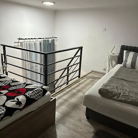 Apartament Lovely *
